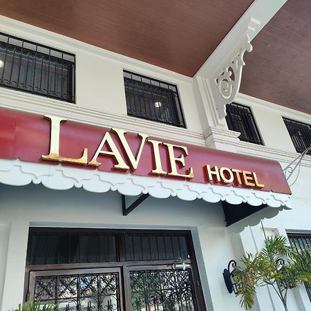 Lavie Hotel Vigan Exterior foto