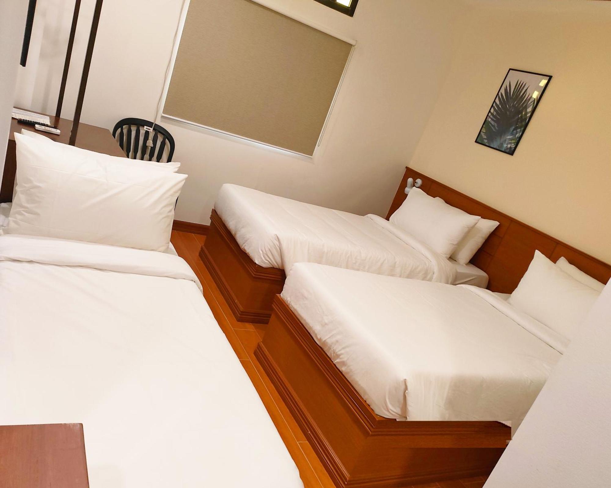 Lavie Hotel Vigan Exterior foto